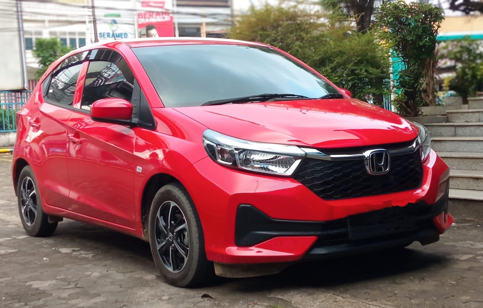 Small Car Rental in Manado