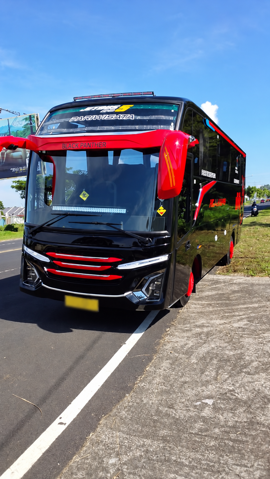 Bus Rental in Manado